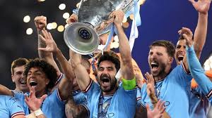 巨资引援与 巨资引援与