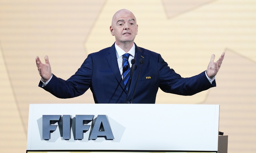 就率先破門 就率先破門